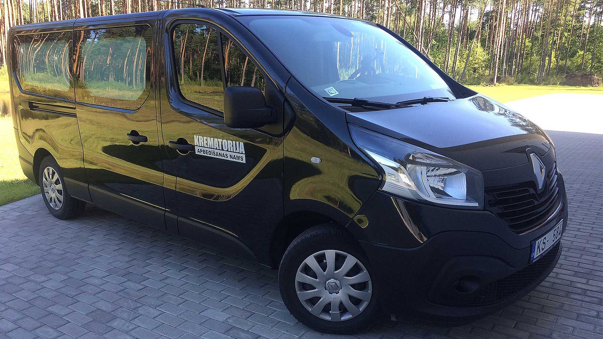 Apbedīšanas nams – krematorija. Sertificēts morgs un transports